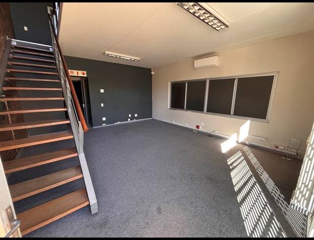 BUSINESS PROPERTY TO RENT IN NORTHGATE ISLAND